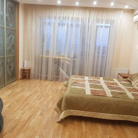 Апартаменты На Люстдорфской Odessa Luaran gambar